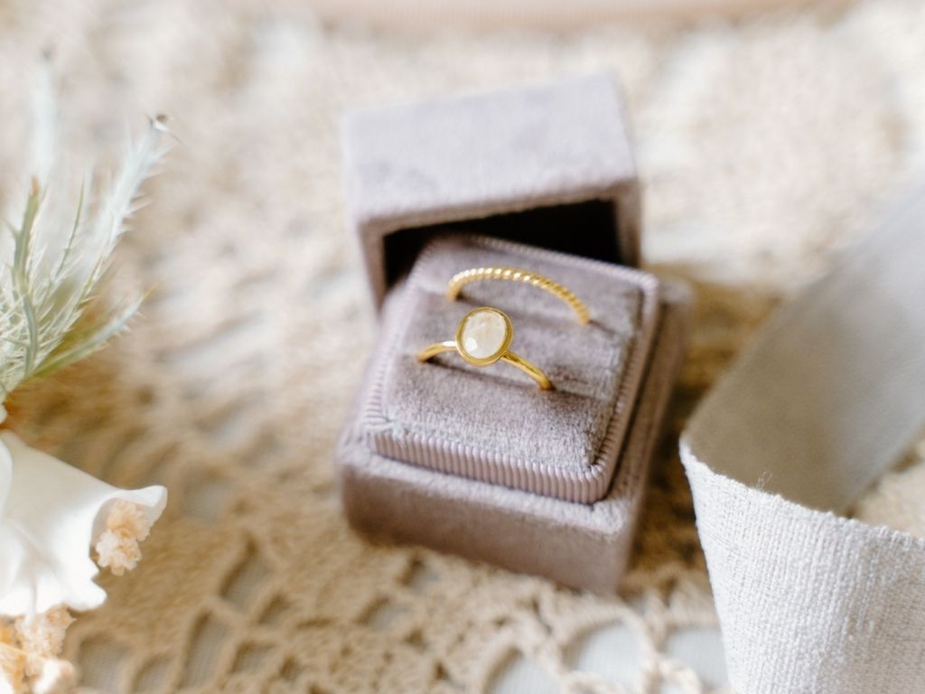 Velvet Love: Ringbox Square aus Samt - verschiedene Farben - Mia&Martha by Katja Schmalen